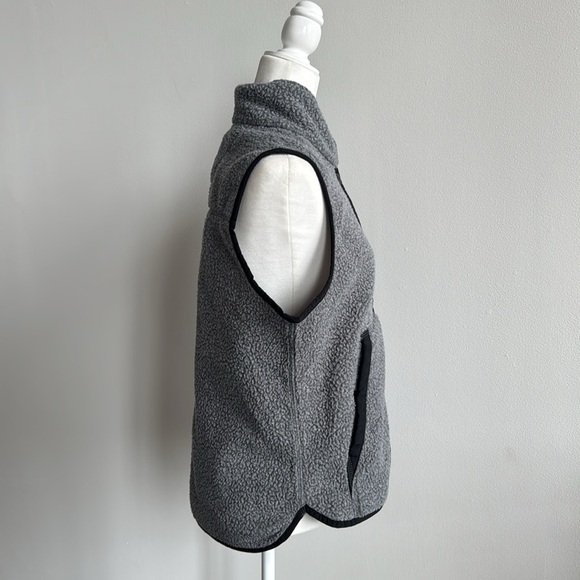 Carhartt Charcoal Fleece Vest - Picture 6 of 11